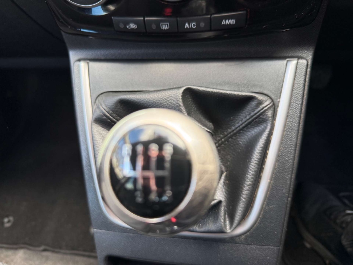 Used Mazda Mazda5 2013 for sale - 77434667: Photo 22