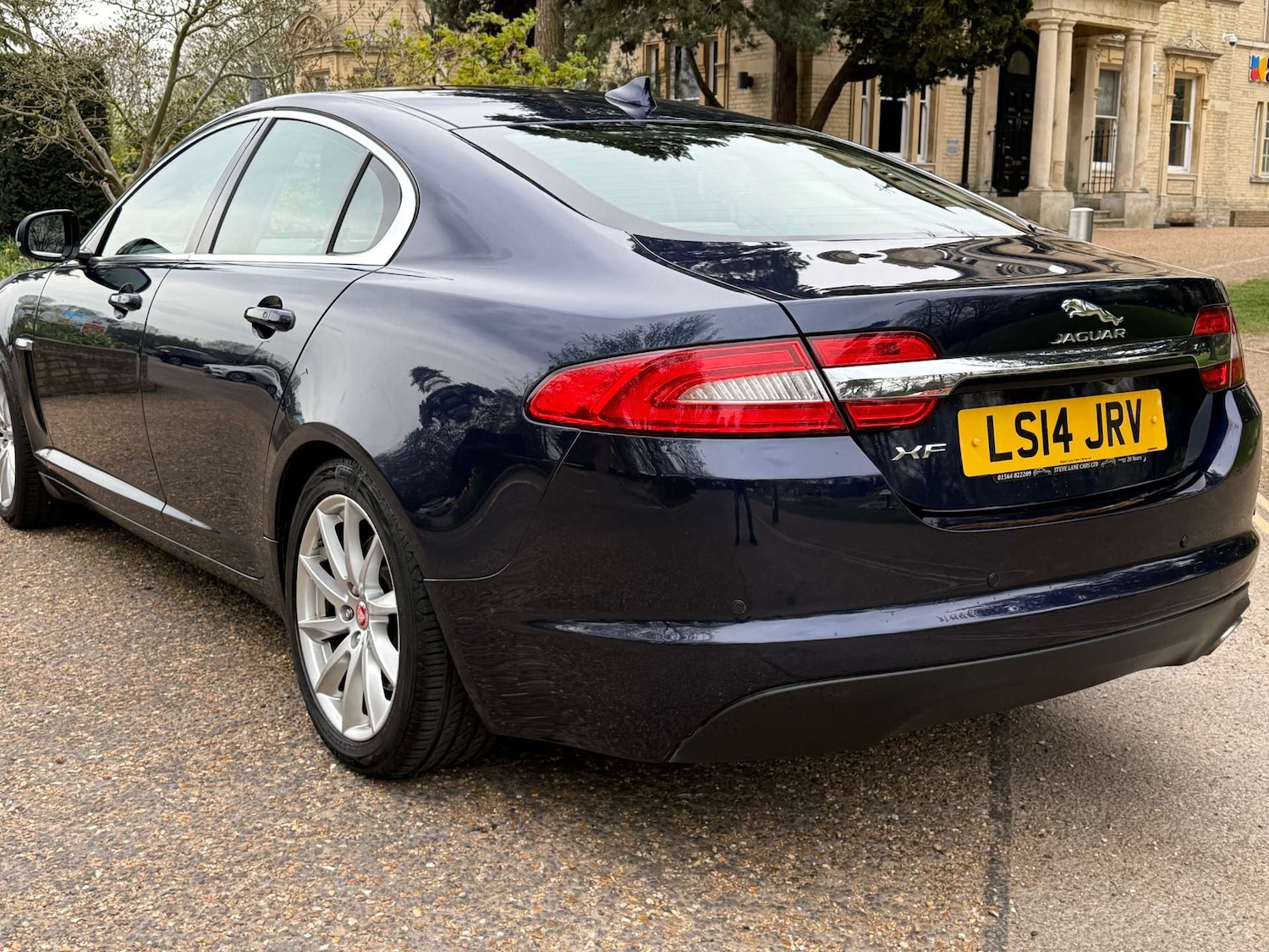 Used Jaguar XF 2014 for sale - 78202460: Photo 10