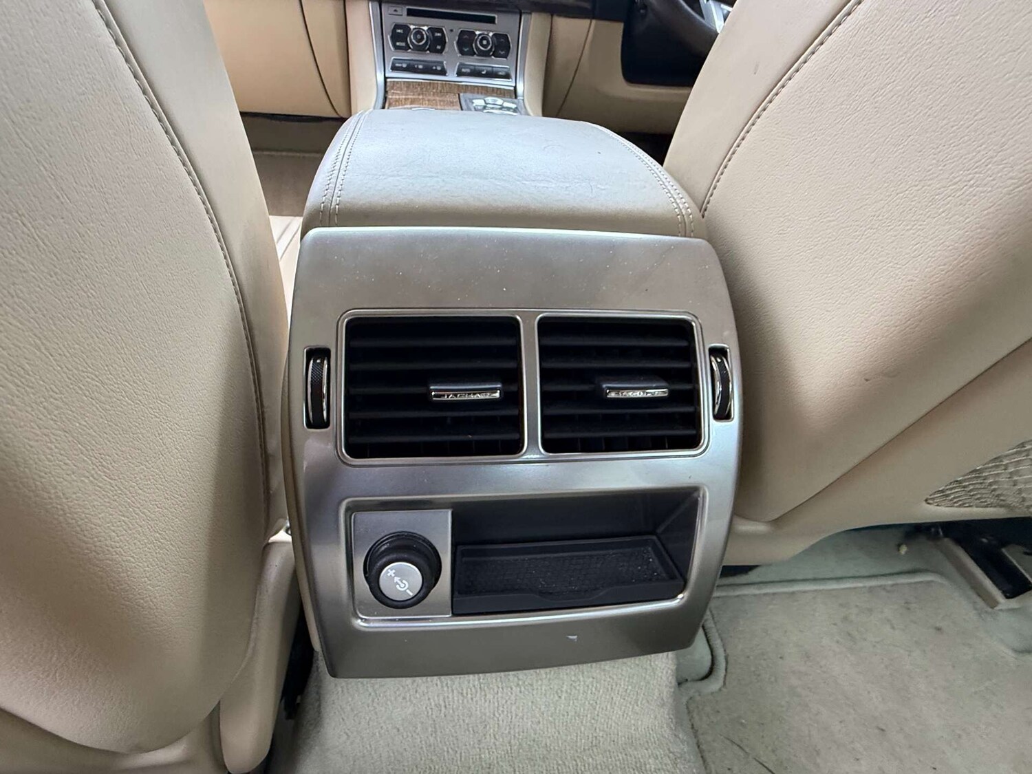 Used Jaguar XF 2014 for sale - 78202460: Photo 14