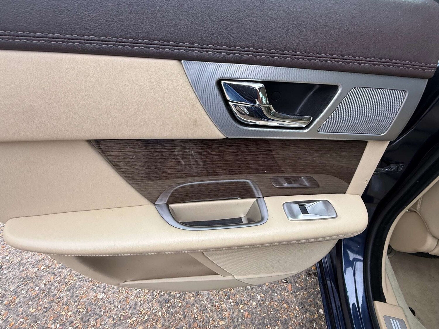 Used Jaguar XF 2014 for sale - 78202460: Photo 34