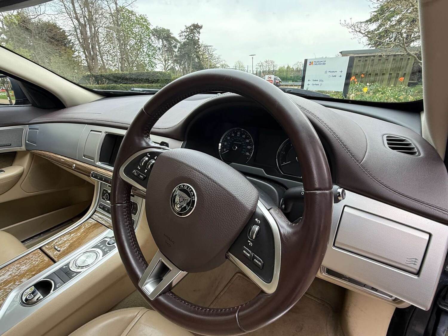 Used Jaguar XF 2014 for sale - 78202460: Photo 37