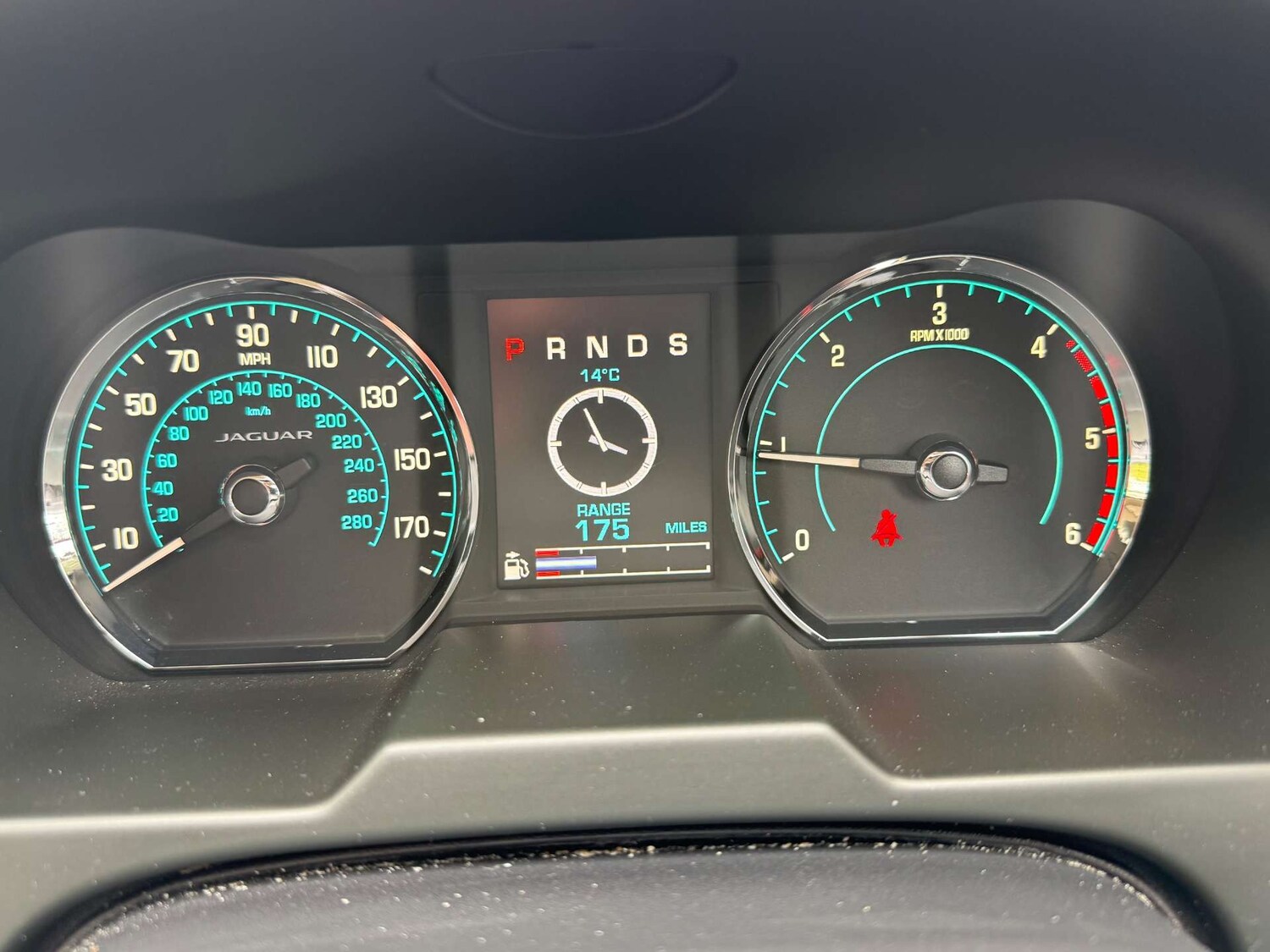 Used Jaguar XF 2014 for sale - 78202460: Photo 38