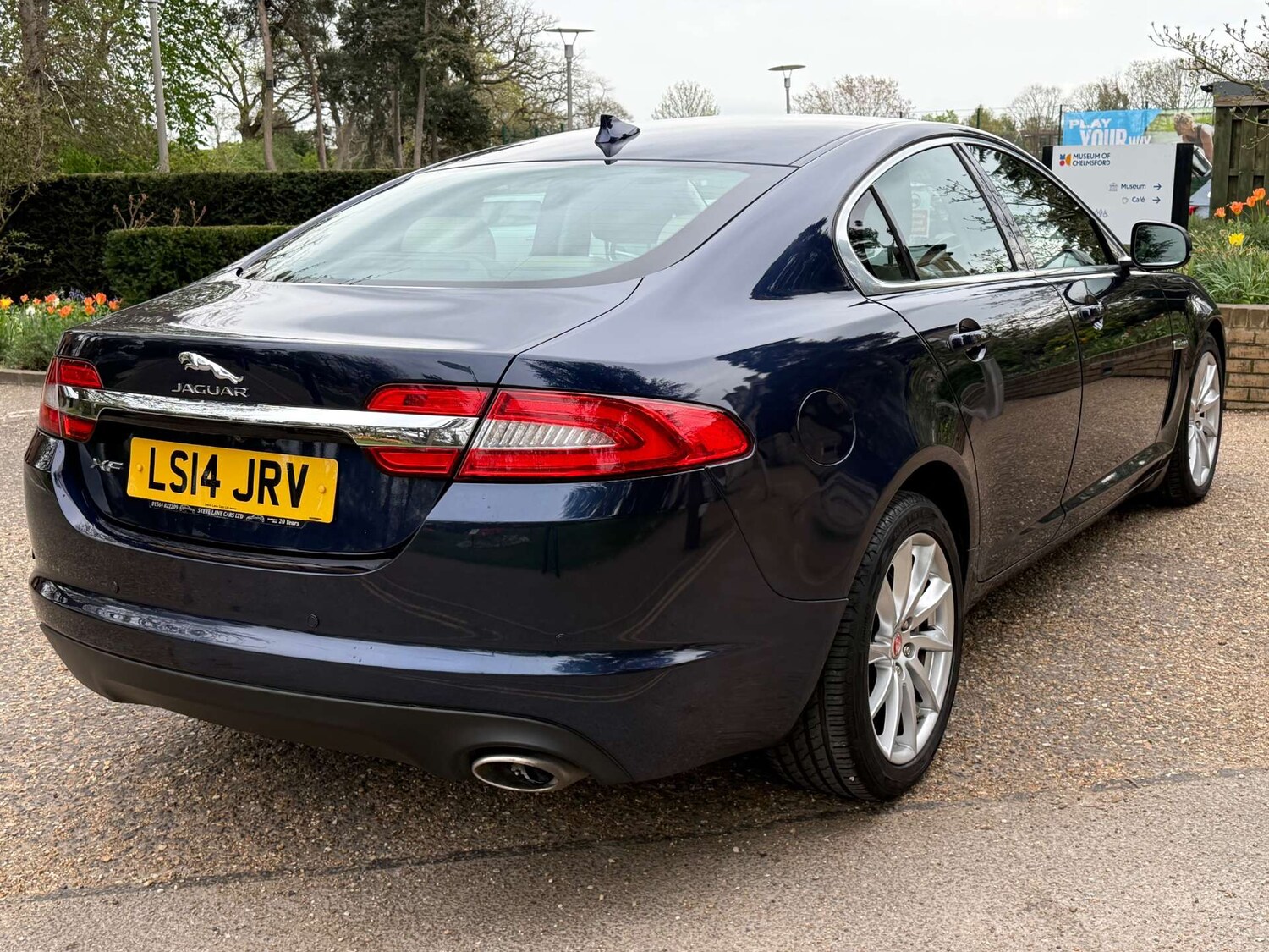 Used Jaguar XF 2014 for sale - 78202460: Photo 6