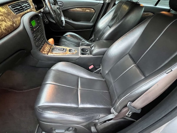 Used Jaguar S-Type 2005 for sale - 76331004: Photo 21