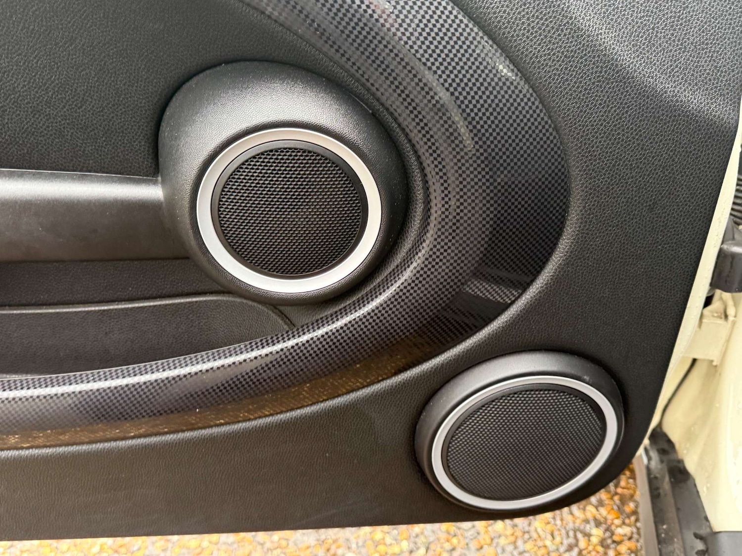 Used MINI Convertible 2012 for sale - 76830130: Photo 16