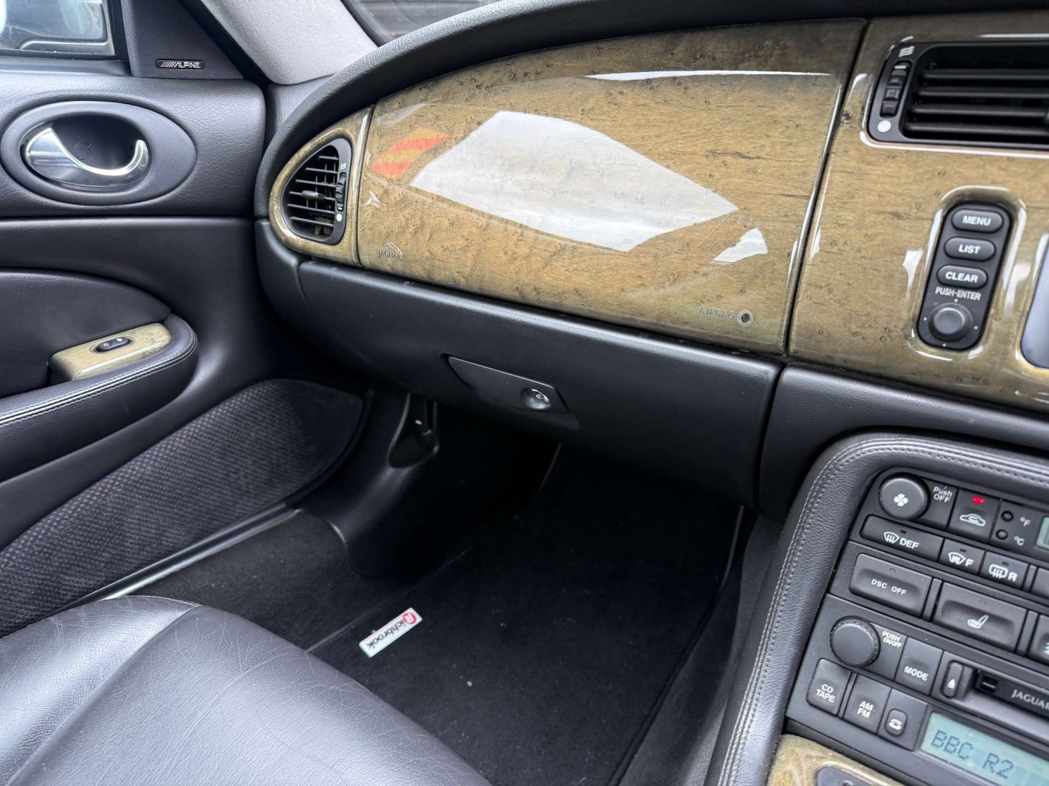 Used Jaguar XKR 2004 for sale - 78131362: Photo 21