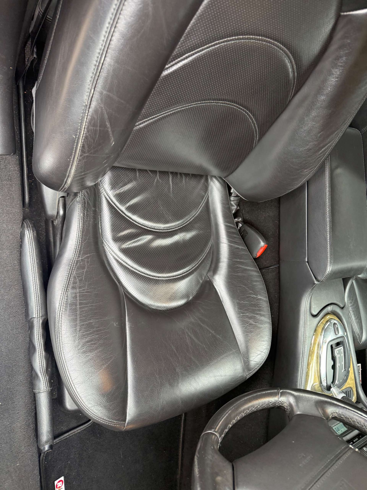 Used Jaguar XKR 2004 for sale - 78131362: Photo 23