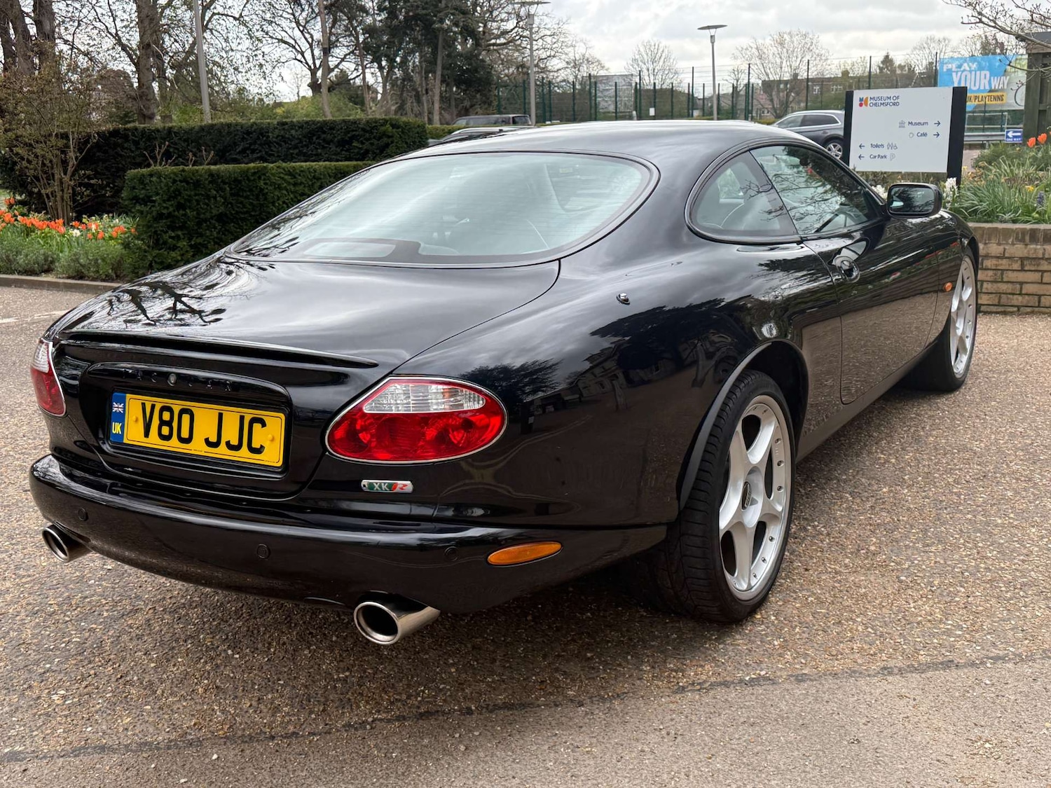 Used Jaguar XKR 2004 for sale - 78131362: Photo 3