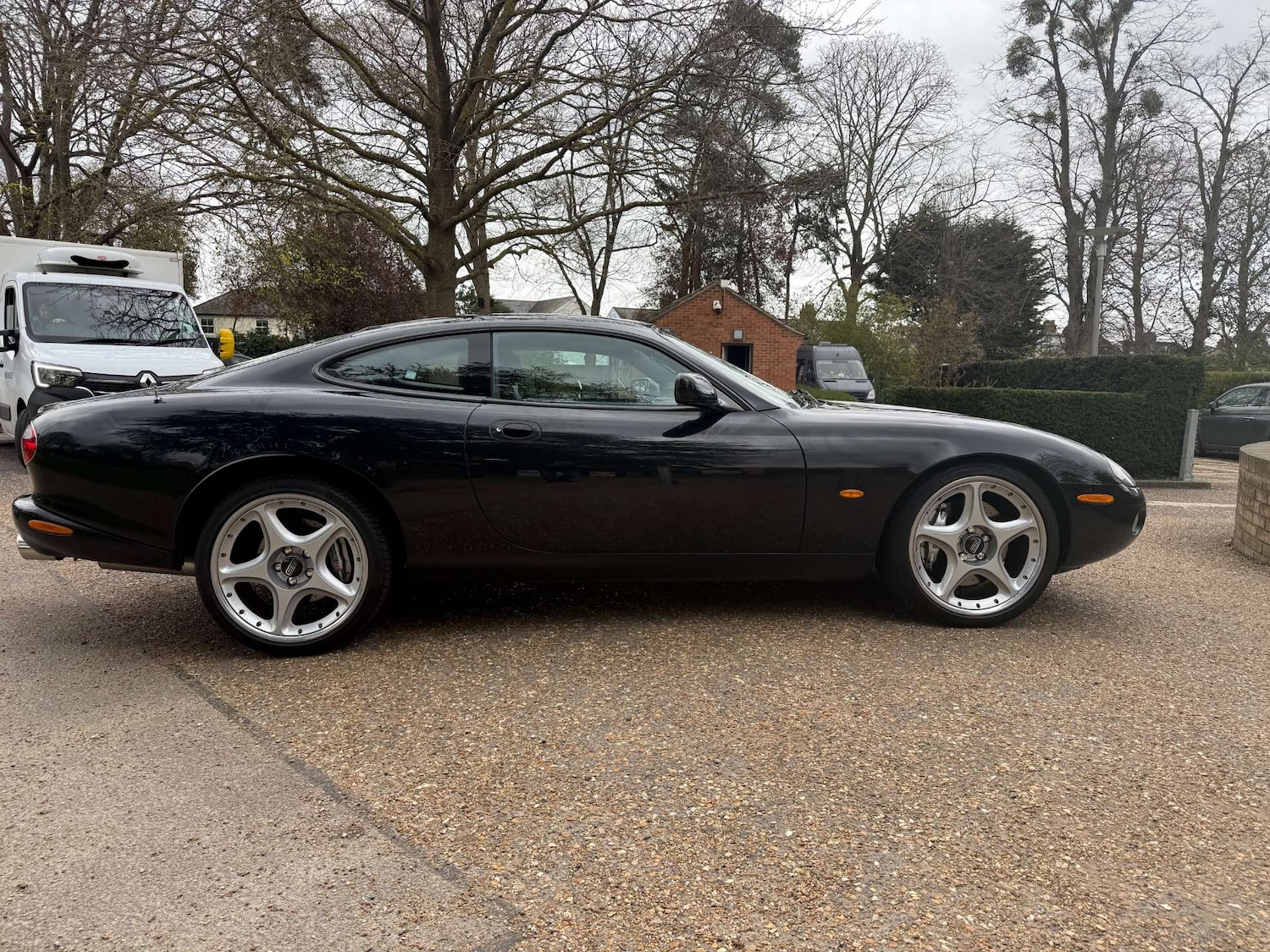 Used Jaguar XKR 2004 for sale - 78131362: Photo 8