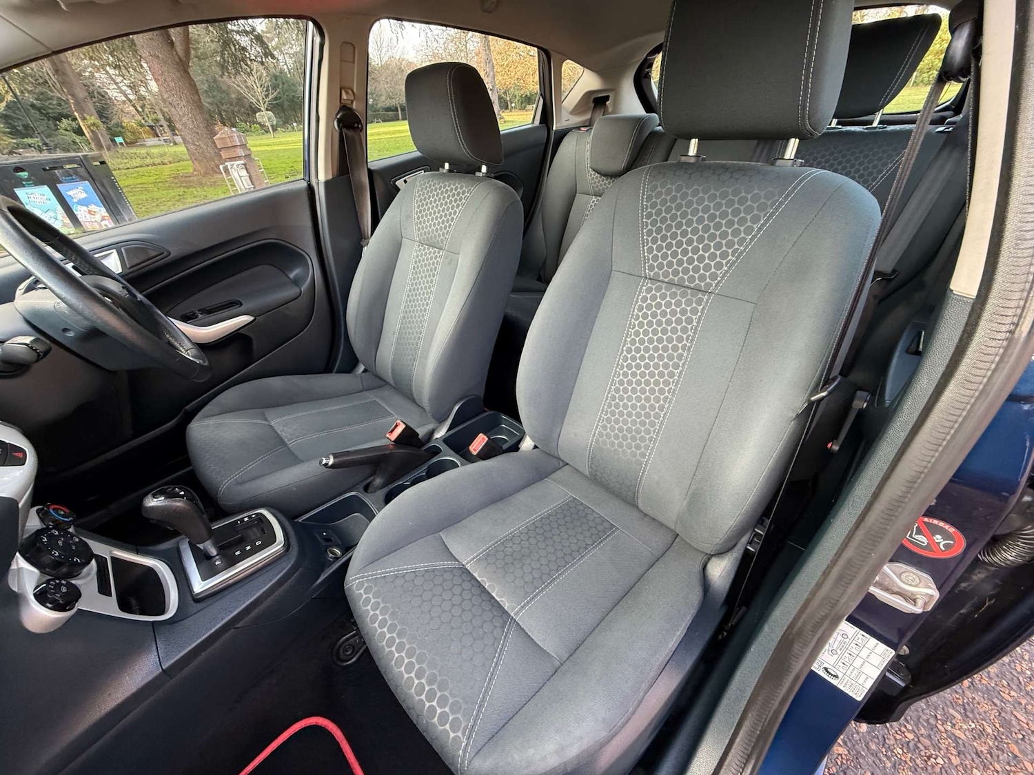 Used Ford Fiesta 2012 for sale - 76959855: Photo 18