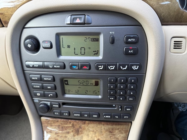 Used Jaguar X-Type 2004 for sale - 75095228: Photo 19