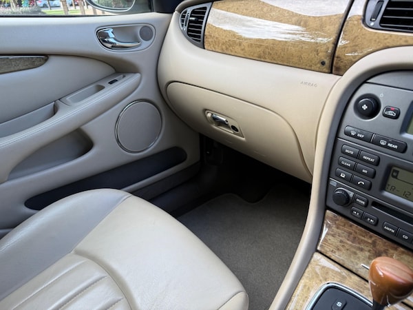 Used Jaguar X-Type 2004 for sale - 75095228: Photo 24