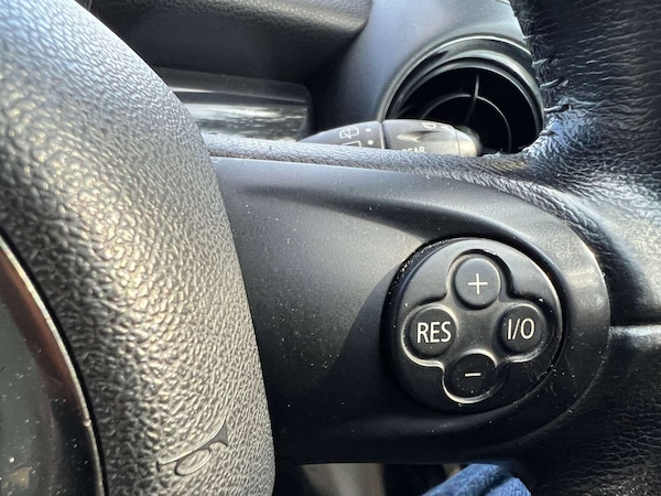 Used MINI Hatch 2010 for sale - 76331021: Photo 15