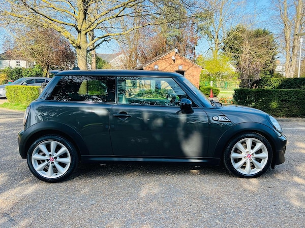 Used MINI Hatch 2010 for sale - 76331021: Photo 25