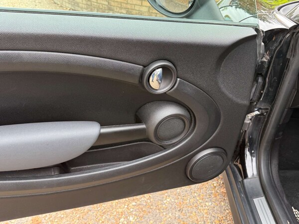 Used MINI Hatch 2011 for sale - 76331016: Photo 15