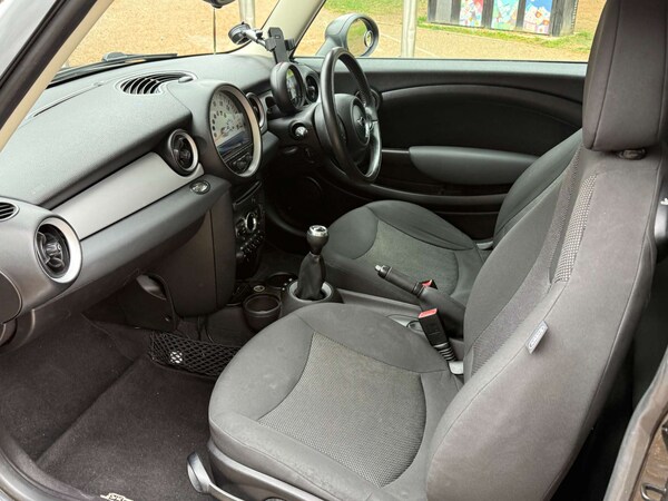 Used MINI Hatch 2011 for sale - 76331016: Photo 20