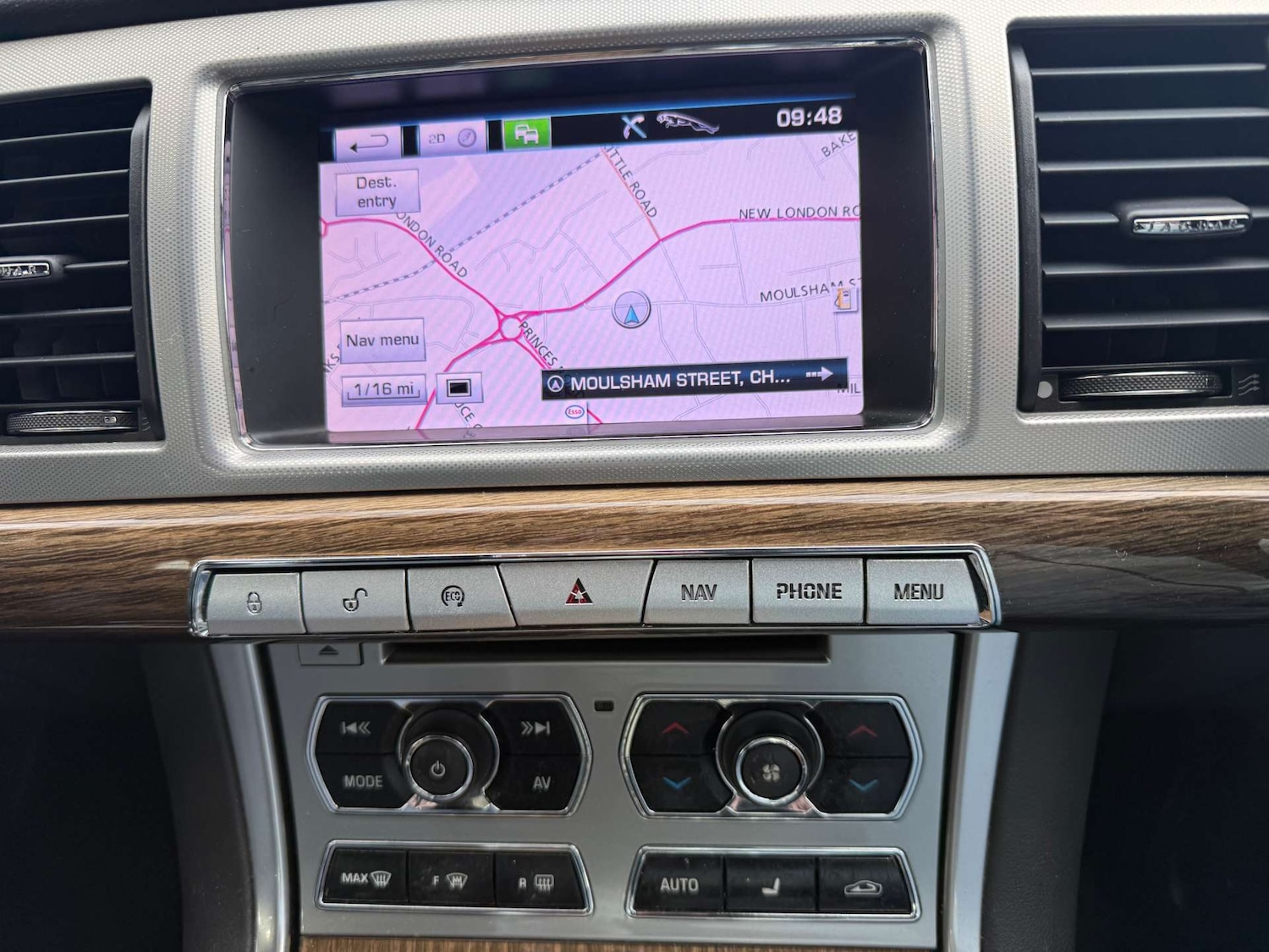 Used Jaguar XF 2013 for sale - 77241089: Photo 24