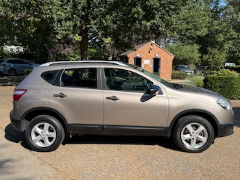 Used Nissan Qashqai 2010 for sale - 76026538: Photo