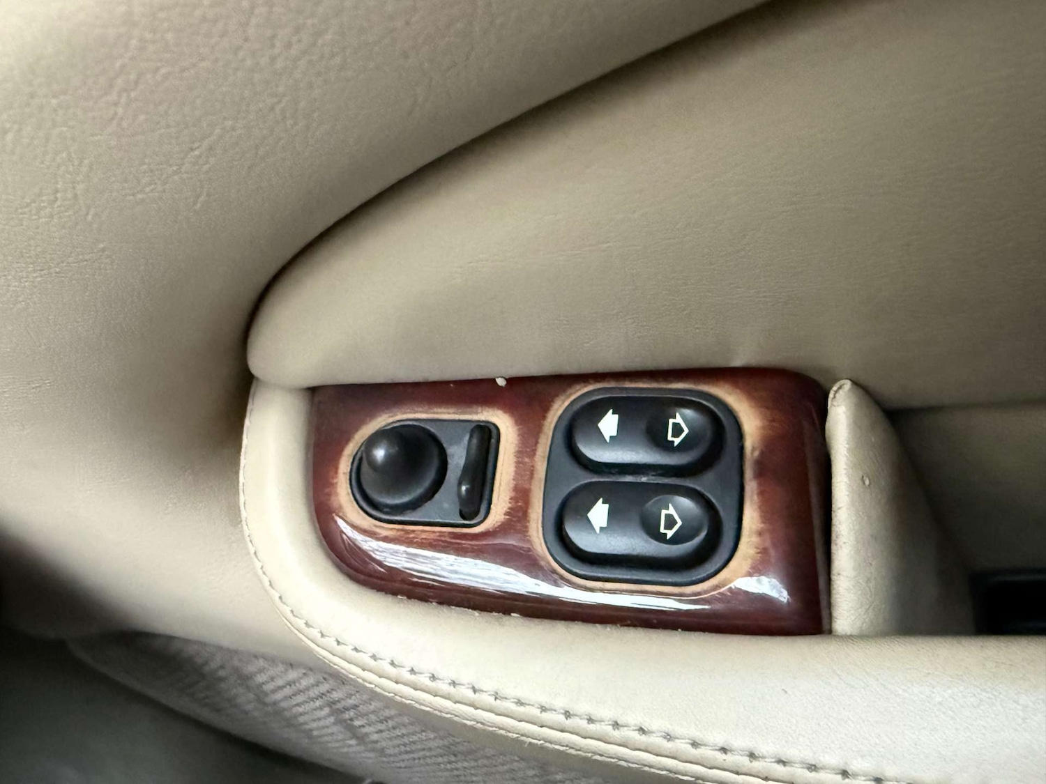 Used Jaguar XK8 2000 for sale - 76735785: Photo 25