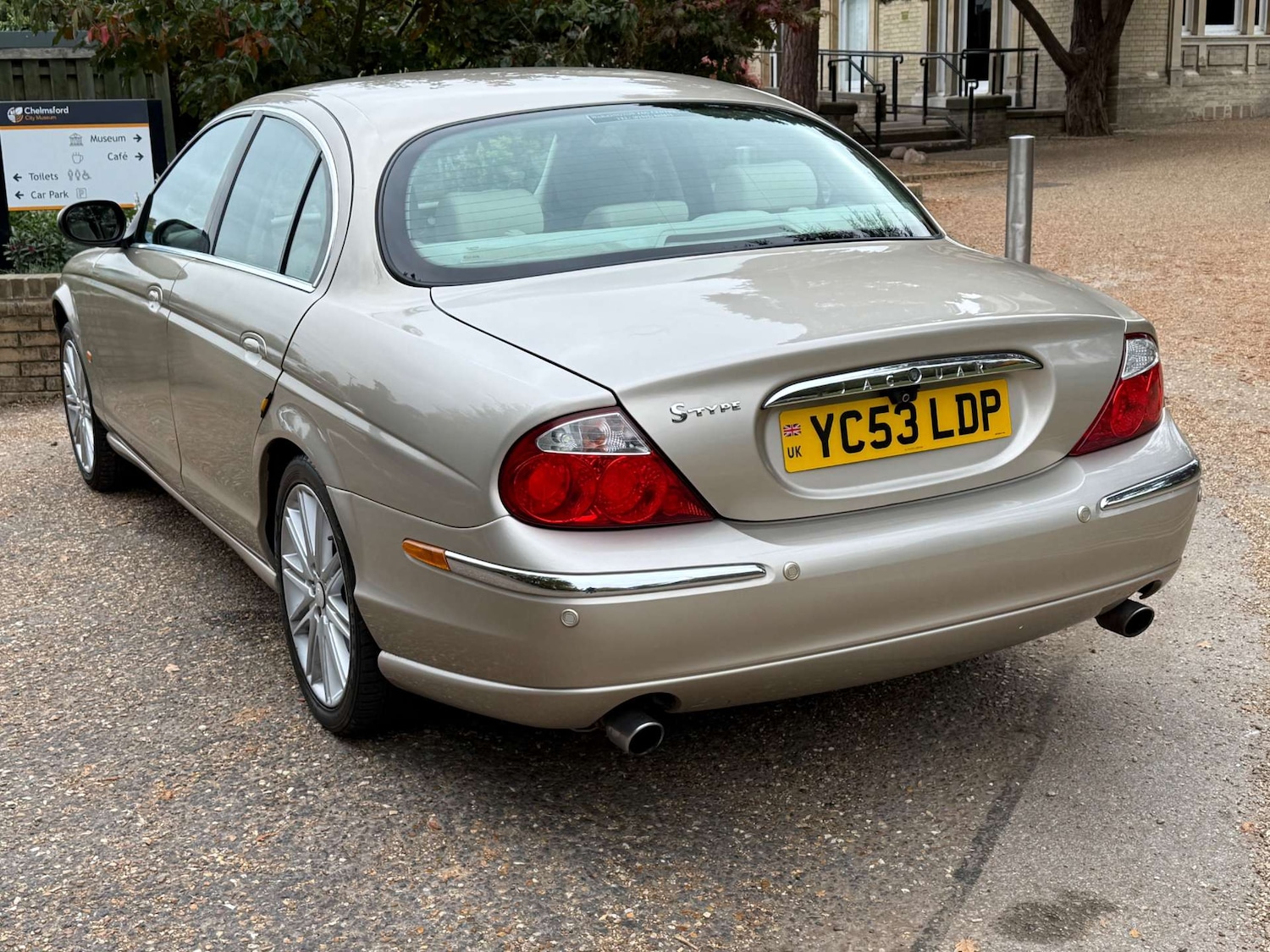 Used Jaguar S-Type 2003 for sale - 77271559: Photo 4