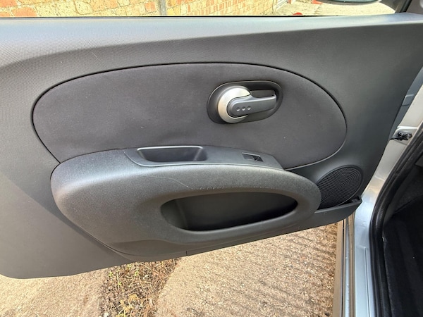 Used Nissan Micra 2009 for sale - 75991237: Photo 16