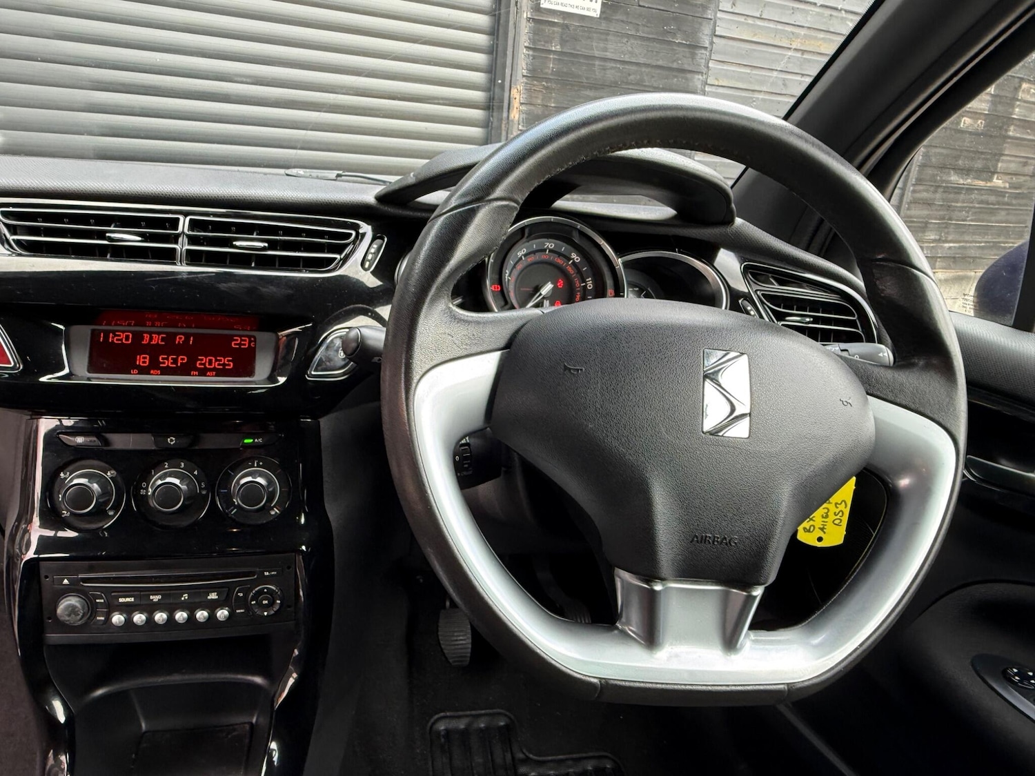Used Citroen DS3 2013 for sale - 76026497: Photo 14