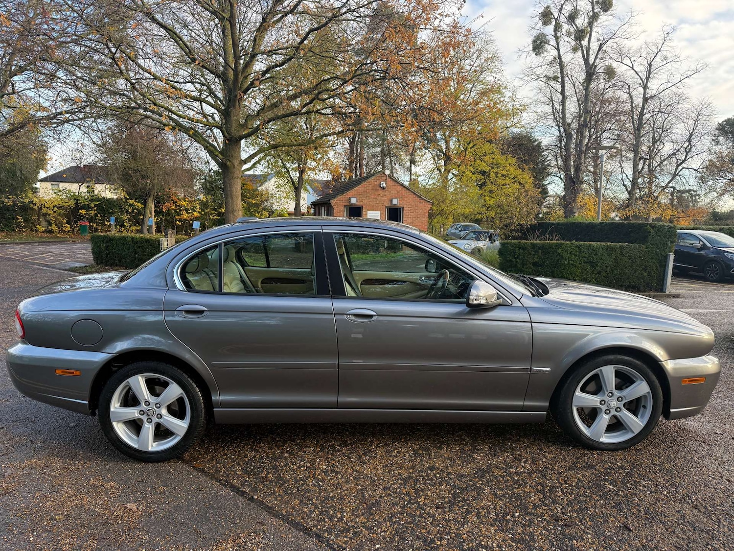 Used Jaguar X-Type 2008 for sale - 76830127: Photo 1