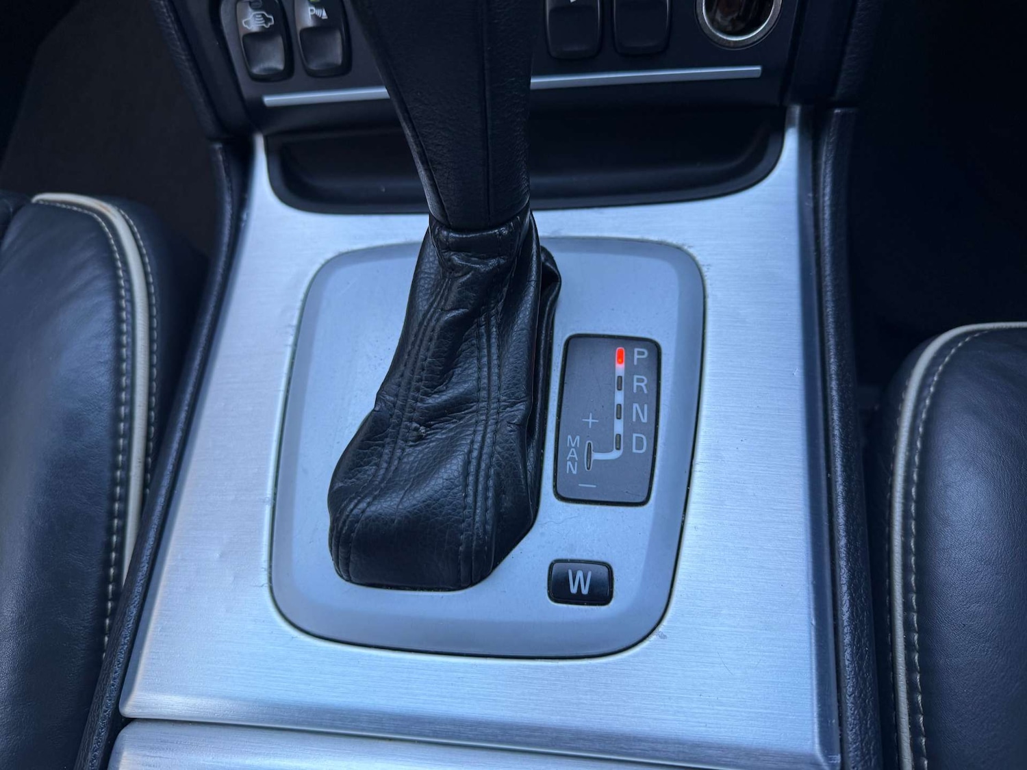 Used Volvo XC90 2011 for sale - 76830122: Photo 14