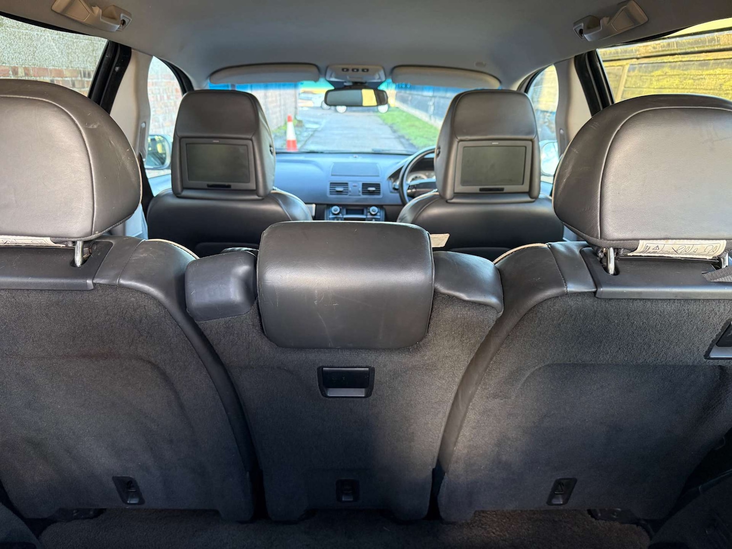 Used Volvo XC90 2011 for sale - 76830122: Photo 23