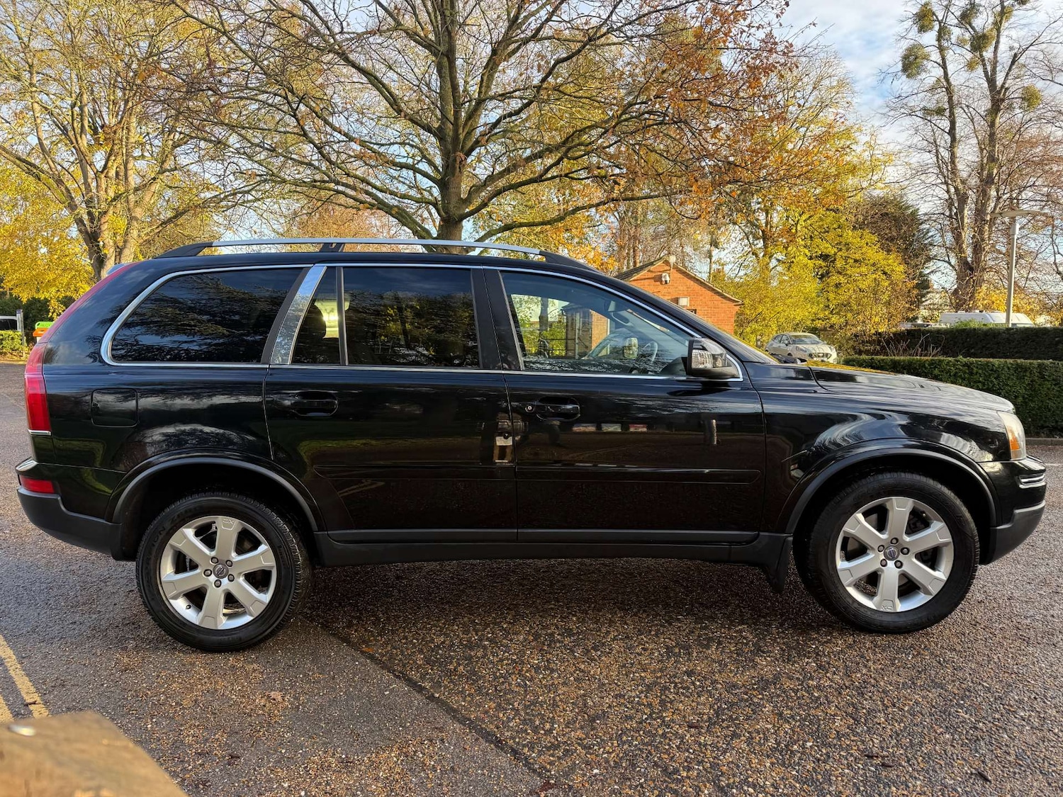 Used Volvo XC90 2011 for sale - 76830122: Photo 30