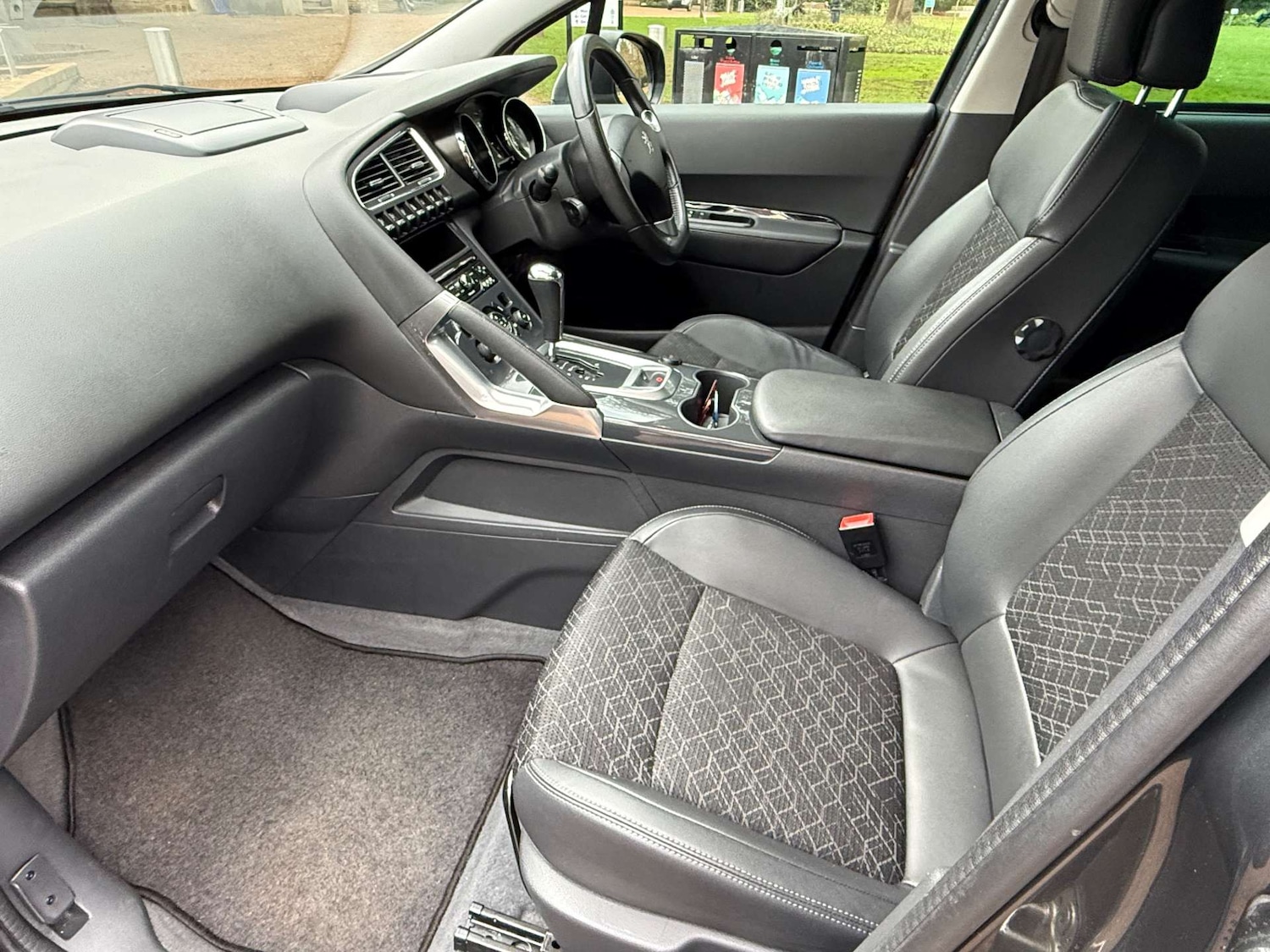 Used Peugeot 3008 2015 for sale - 76961799: Photo 10