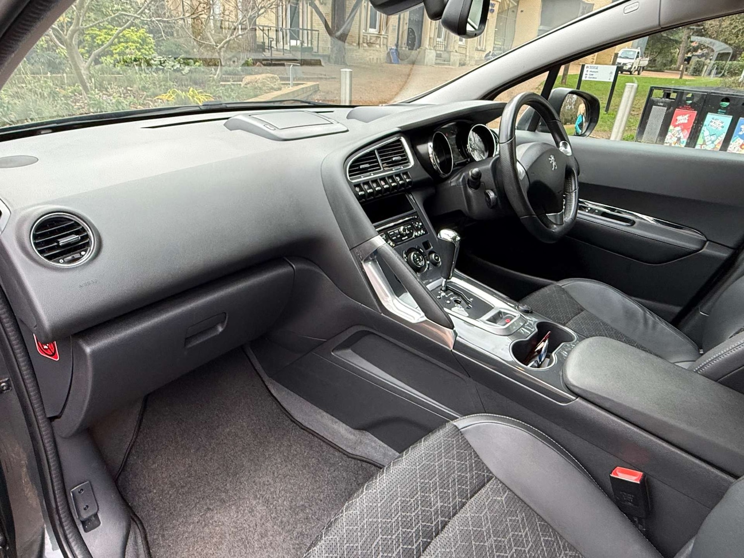 Used Peugeot 3008 2015 for sale - 76961799: Photo 11