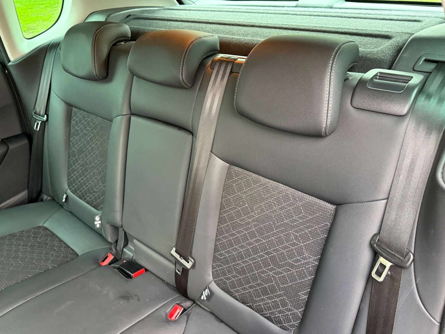 Used Peugeot 3008 2015 for sale - 76961799: Photo 23