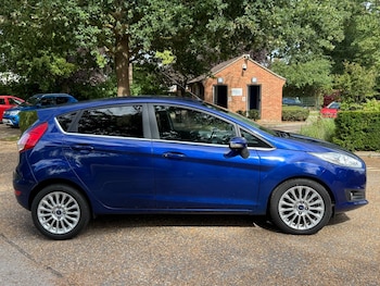2014 (63) - 1.0T EcoBoost Titanium Euro 5 (s/s) 5dr