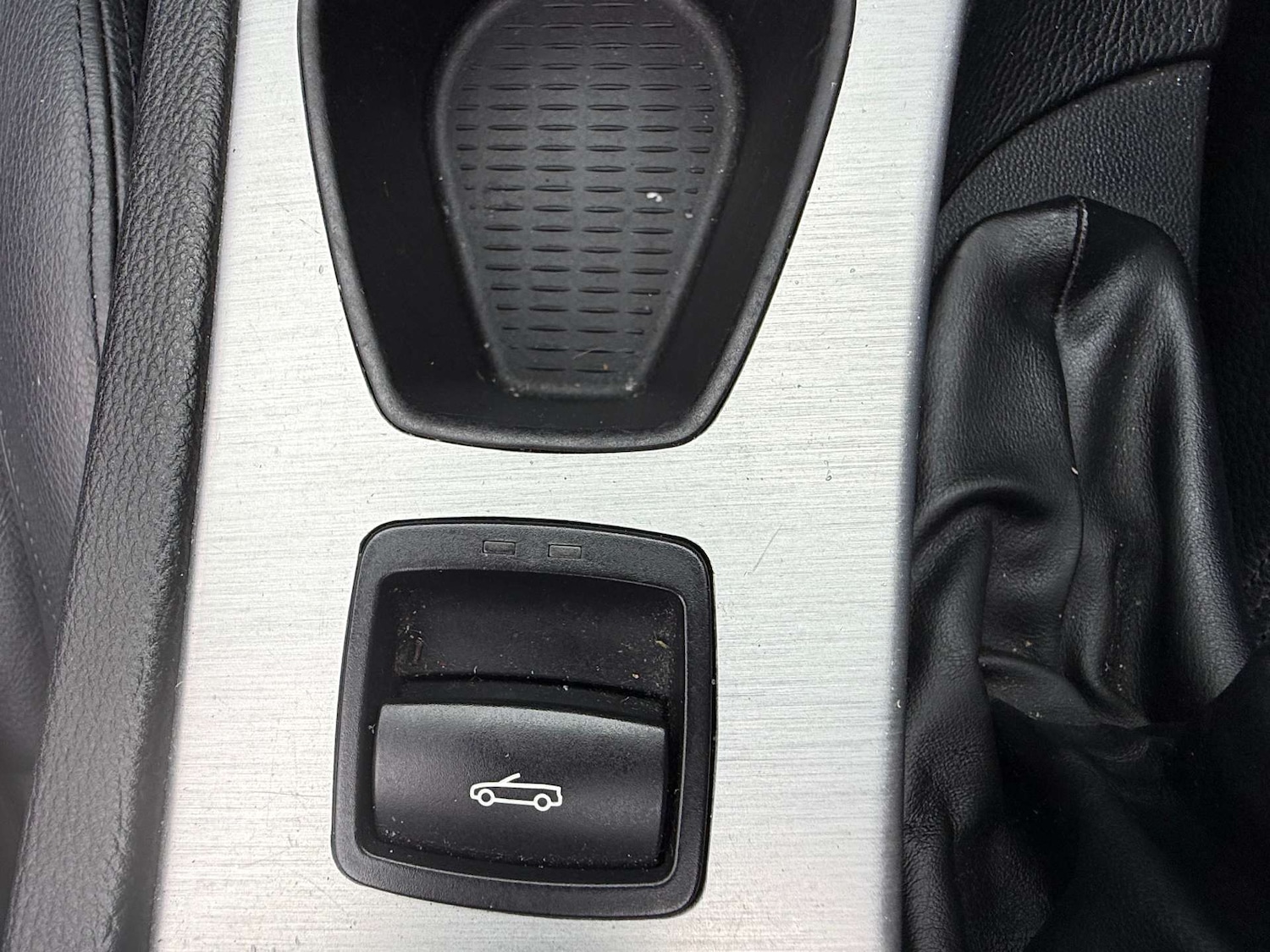 Used BMW 3 Series 2010 for sale - 78016434: Photo 24