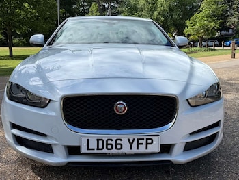 Used Jaguar XE 2016 for sale - 78819496: Photo