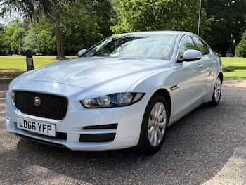 Used Jaguar XE 2016 for sale - 78819496: Photo
