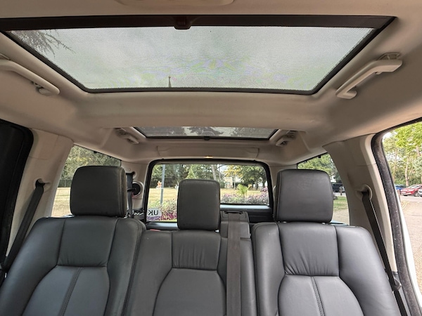 Used Land Rover Discovery 4 2011 for sale - 75670892: Photo 14