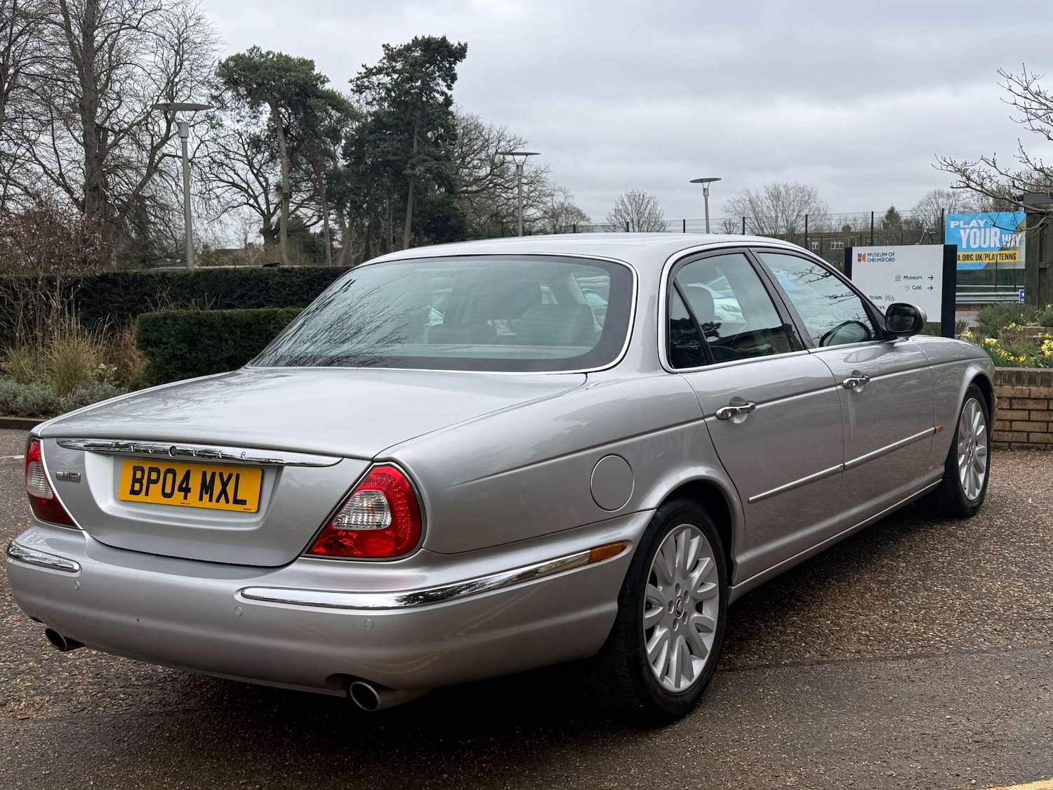 Used Jaguar XJ 2004 for sale - 77694630: Photo 15