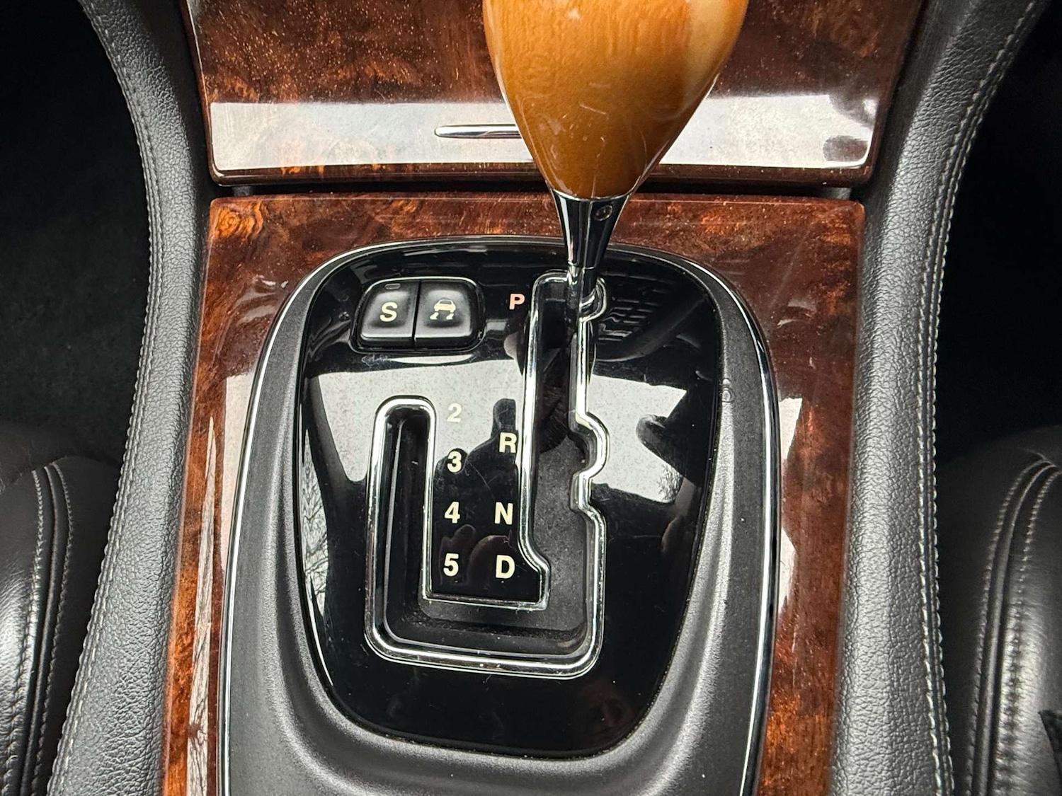 Used Jaguar XJ 2004 for sale - 77694630: Photo 29