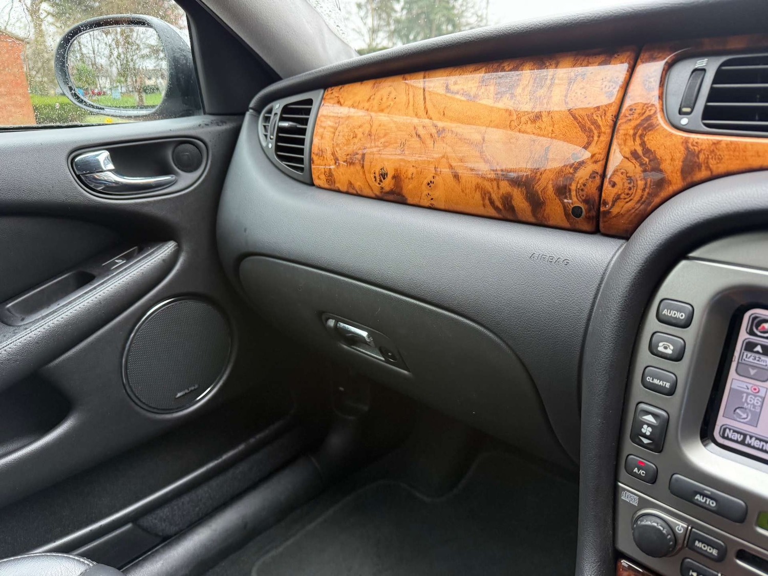 Used Jaguar X-Type 2006 for sale - 77715625: Photo 28