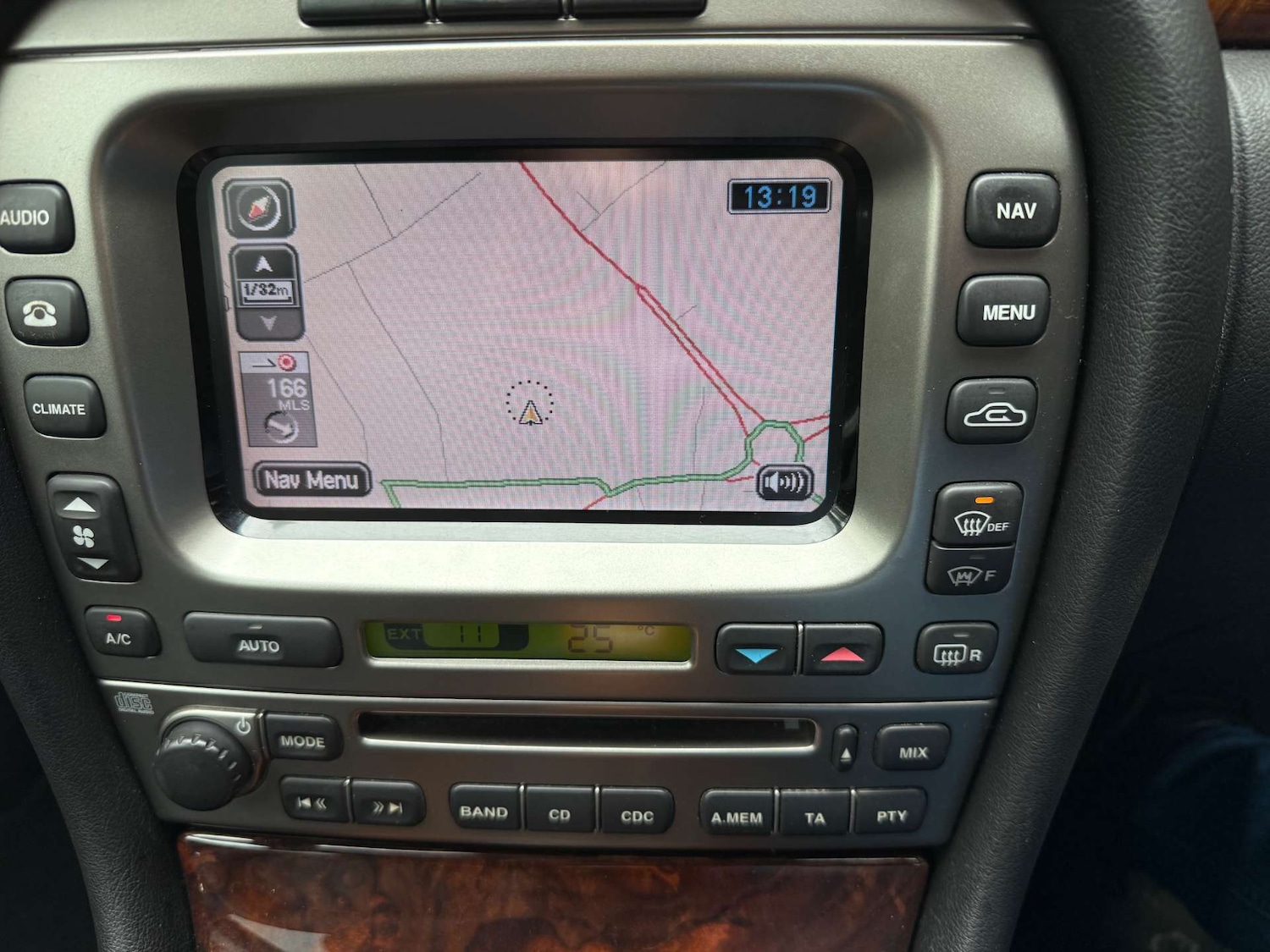 Used Jaguar X-Type 2006 for sale - 77715625: Photo 29