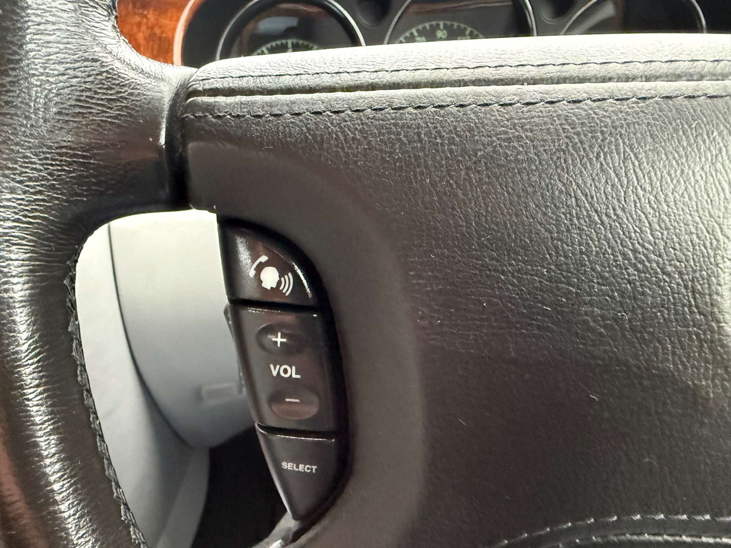 Used Jaguar XJ 2004 for sale - 76830107: Photo 18