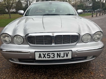 Used Jaguar XJ 2004 for sale - 76830107: Photo