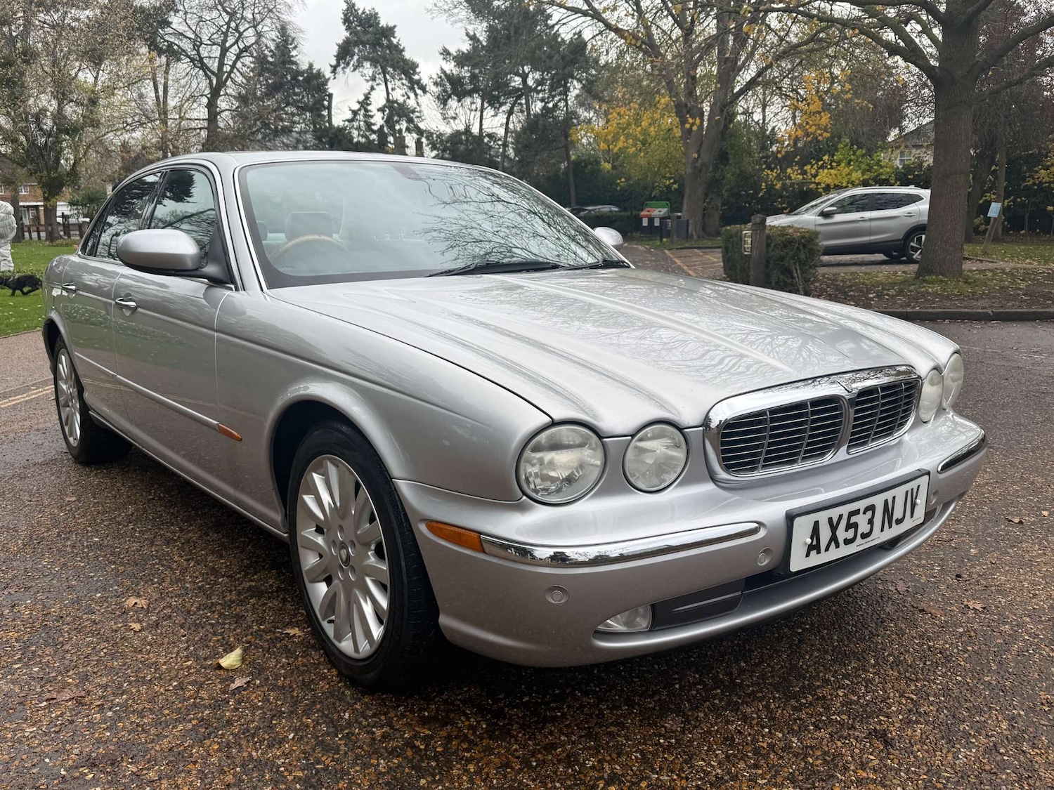 Used Jaguar XJ 2004 for sale - 76830107: Photo 6