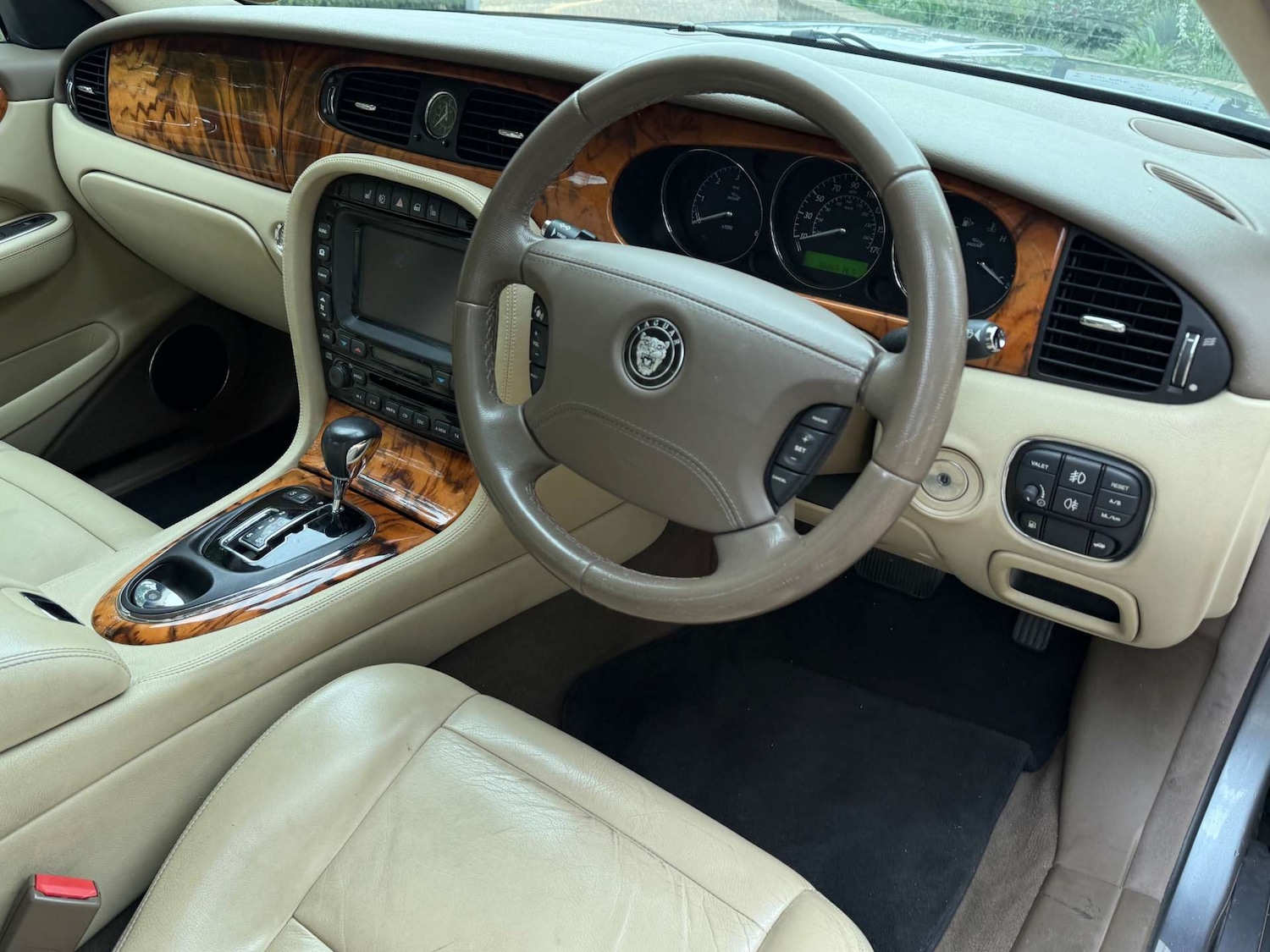 Used Jaguar XJ 2007 for sale - 76331011: Photo 10