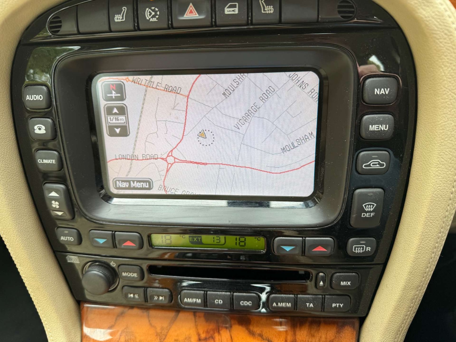 Used Jaguar XJ 2007 for sale - 76331011: Photo 23