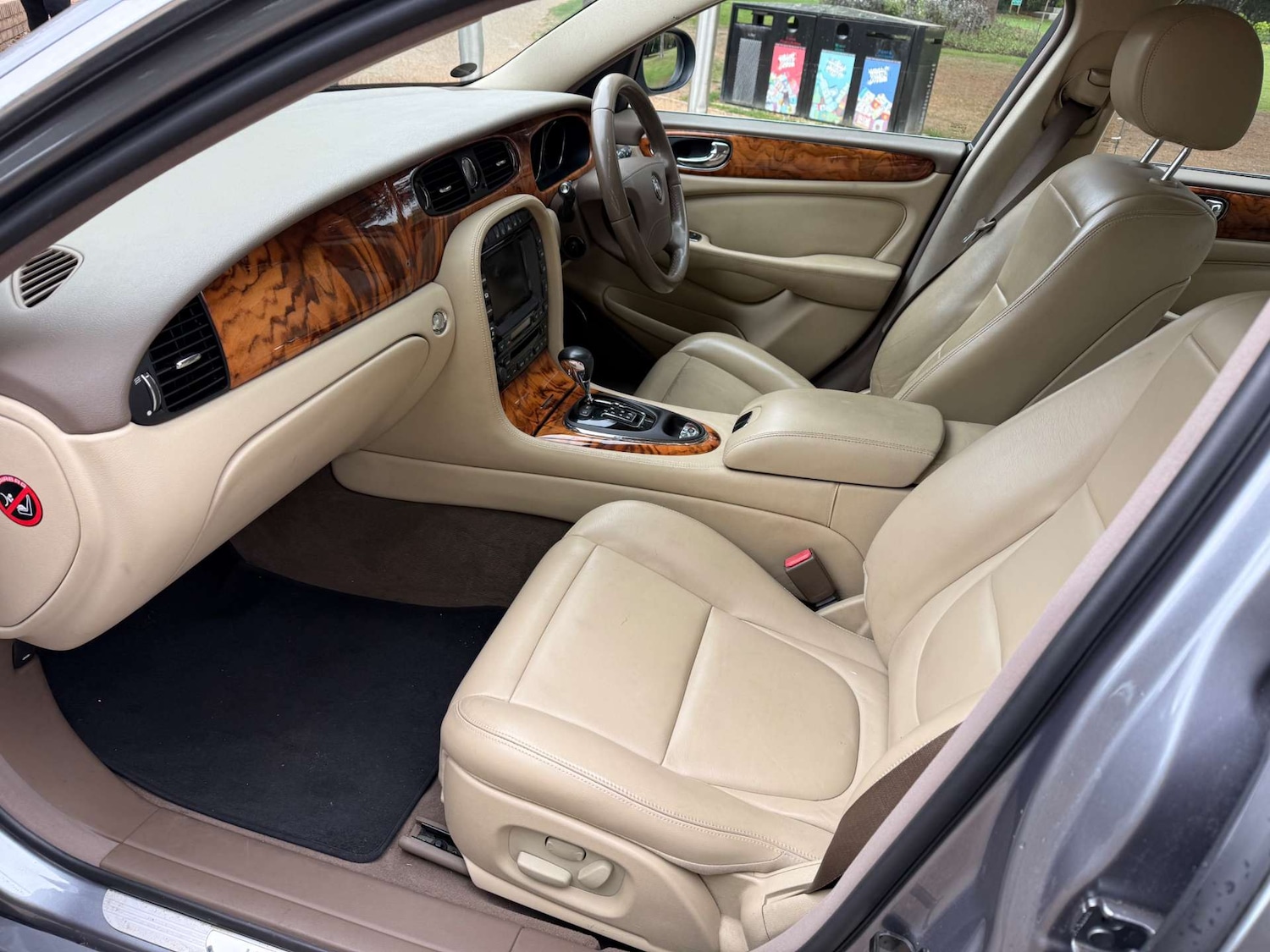 Used Jaguar XJ 2007 for sale - 76331011: Photo 26