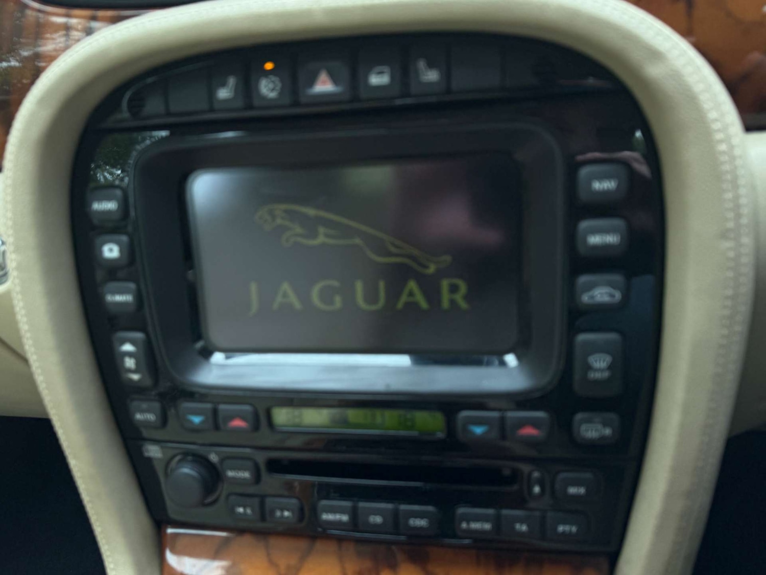 Used Jaguar XJ 2007 for sale - 76331011: Photo 29