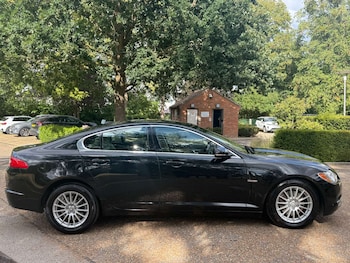 Used Jaguar XF 2010 for sale - 79597547: Photo